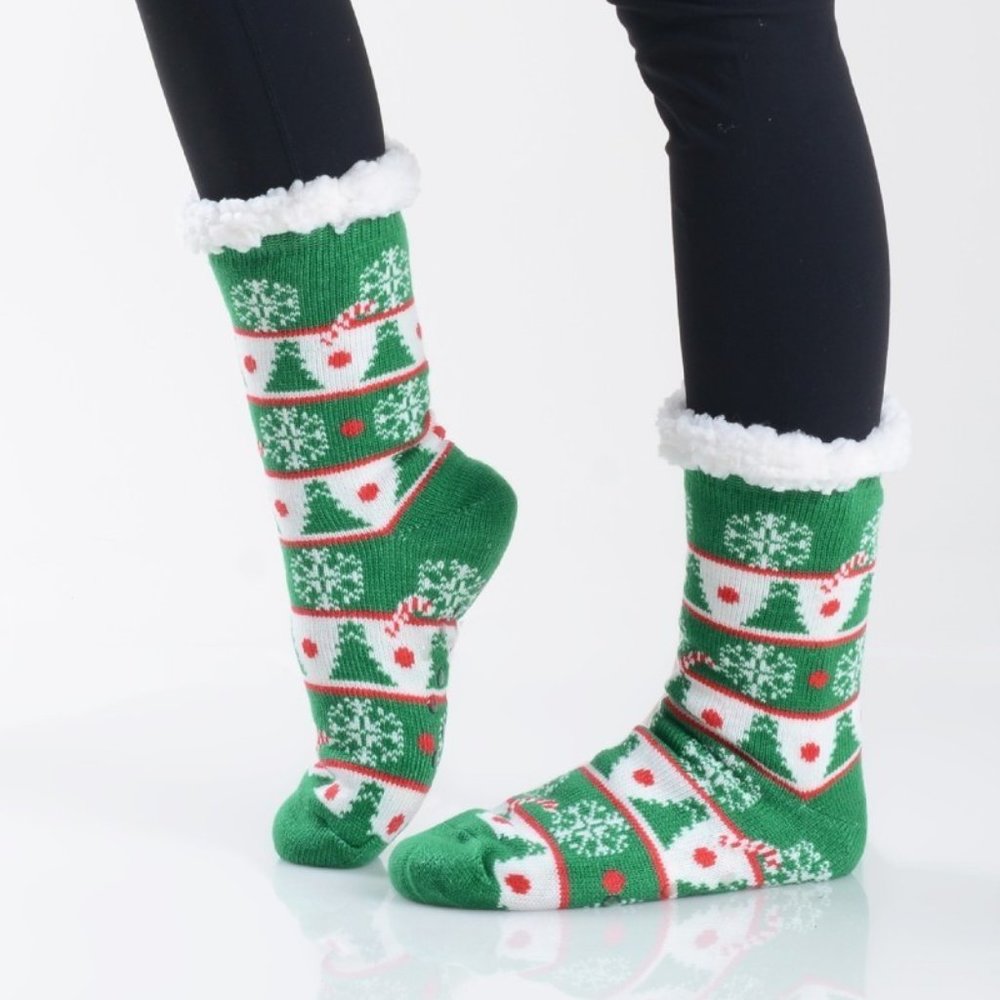 Festive Feet Alert! Christmas Socks - Cozy, Stylish, and Perfect! 🎄
